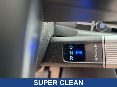 Used 2024 Hyundai Santa Fe Limited image 17