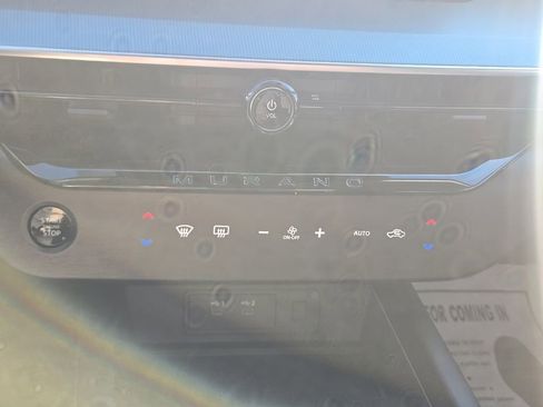 New 2025 Nissan Murano SL image 16