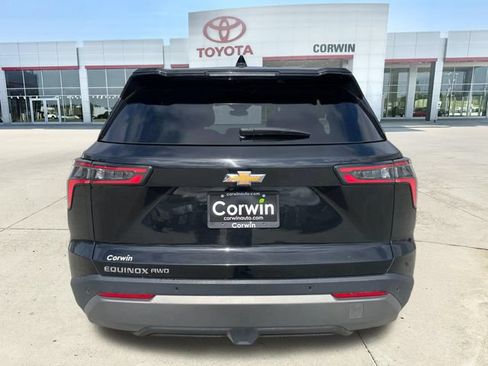 Used 2026 Chevrolet Equinox LT AWD/4WD image 4