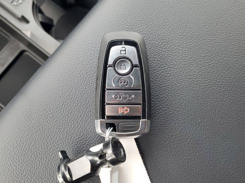 New 2026 Ford F250 Lariat w/ Tremor Off-Road Package image 22