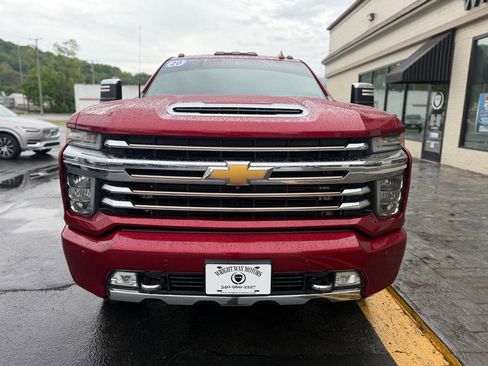 Used 2020 Chevrolet Silverado 2500 High Country w/ Z71 Off-Road Package AWD/4WD image 7
