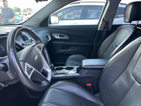 Used 2017 Chevrolet Equinox LT w/ Midnight Edition AWD/4WD image 9