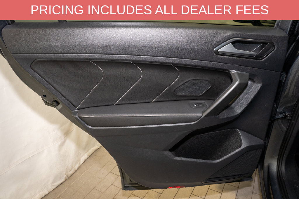 Used 2022 Volkswagen Tiguan SE R-Line AWD/4WD image 13