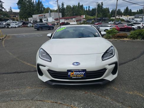 Used 2022 Subaru BRZ Limited RWD image 2