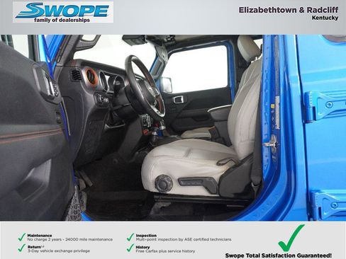 Used 2021 Jeep Gladiator Mojave AWD/4WD image 12