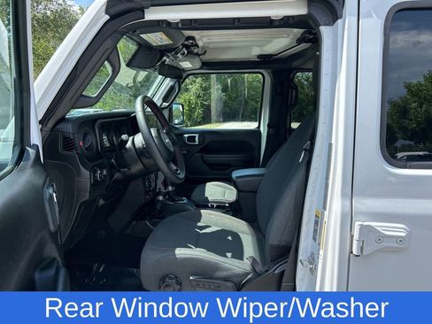 Used 2024 Jeep Wrangler Unlimited Rubicon image 9