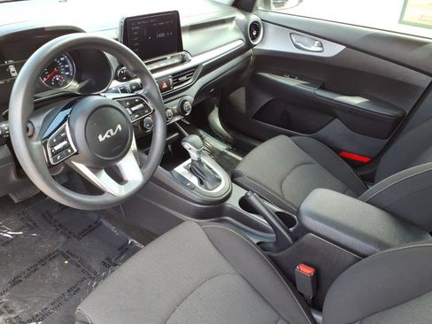 Certified 2024 Kia Forte LXS FWD image 14