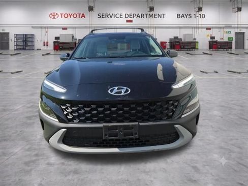 Used 2023 Hyundai Kona SEL AWD/4WD image 3