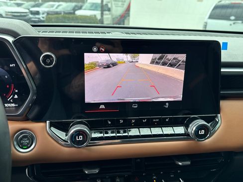 Certified 2025 GMC Canyon AT4 AWD/4WD image 29