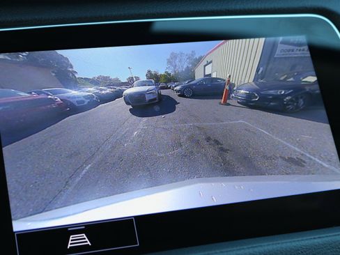 Used 2021 Cadillac XT4 Luxury w/ Cold Weather Package image 31