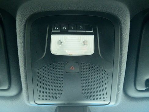 Used 2019 Mercedes-Benz Sprinter 144 Cargo image 21