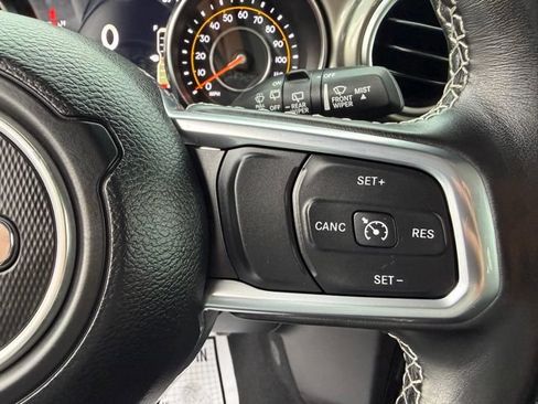 Used 2021 Jeep Wrangler Unlimited Sahara w/ Uconnect 4C Nav & Sound Group AWD/4WD image 15