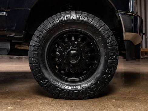 Used 2022 Ford F350 Lariat w/ Lariat Ultimate Package image 12