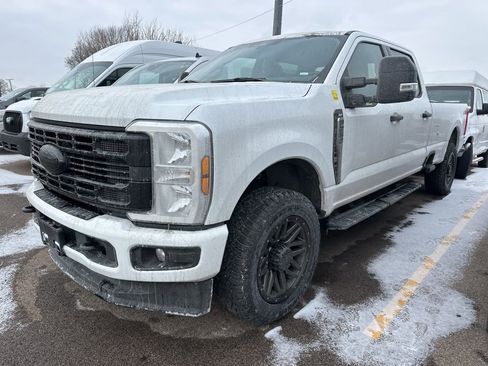 Used 2024 Ford F250 XLT image 15