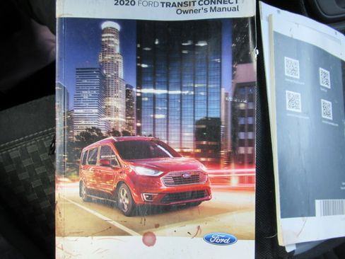 Used 2020 Ford Transit Connect XLT image 27