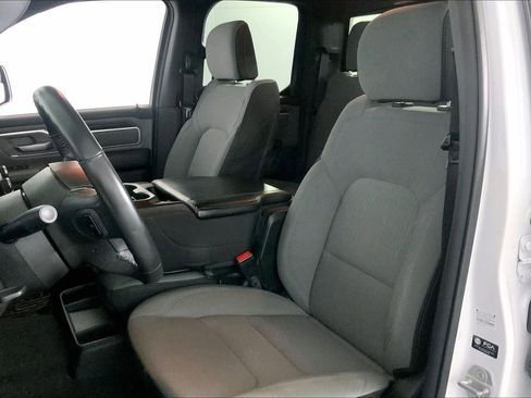 Used 2022 RAM 1500 Big Horn AWD/4WD image 24