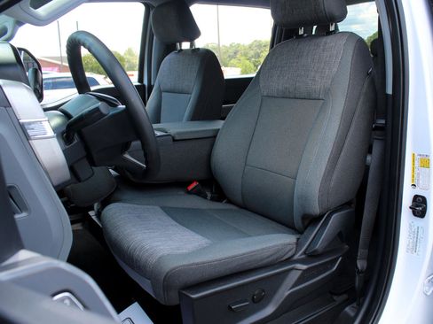 Used 2024 Ford F250 XLT image 17