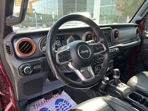 Used 2021 Jeep Gladiator Mojave AWD/4WD image 6