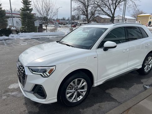 Used 2025 Audi Q3 2.0T Premium w/ Convenience Package image 43