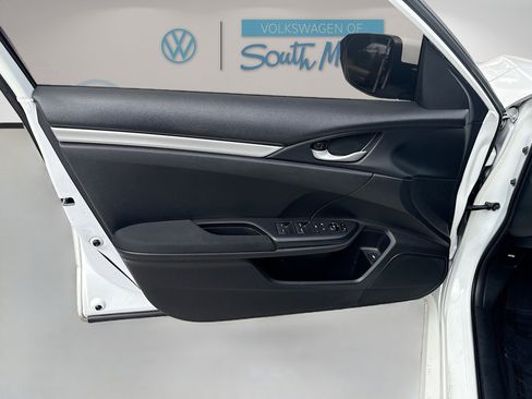 Used 2020 Honda Civic LX image 19