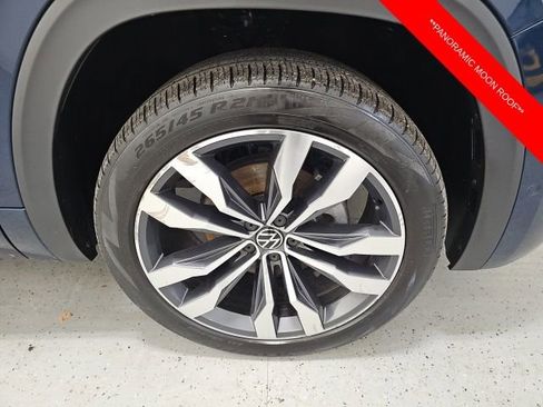 Used 2023 Volkswagen Atlas SEL Premium image 8