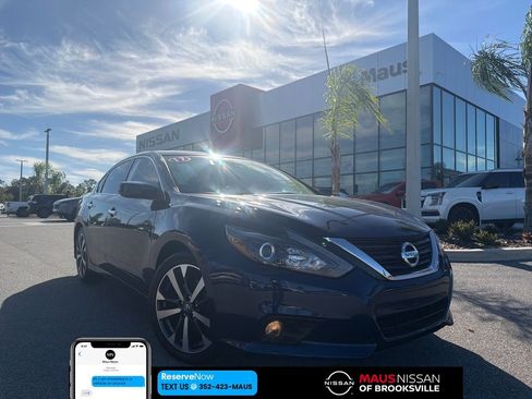 Used 2017 Nissan Altima 2.5 SR image 1