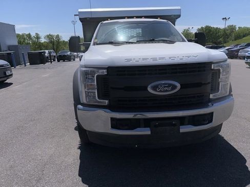 Used 2019 Ford F550 4x4 Regular Cab Super Duty image 5