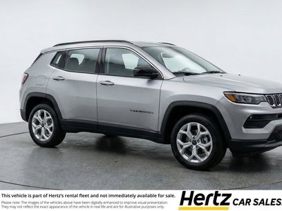 Used 2025 Jeep Compass Latitude