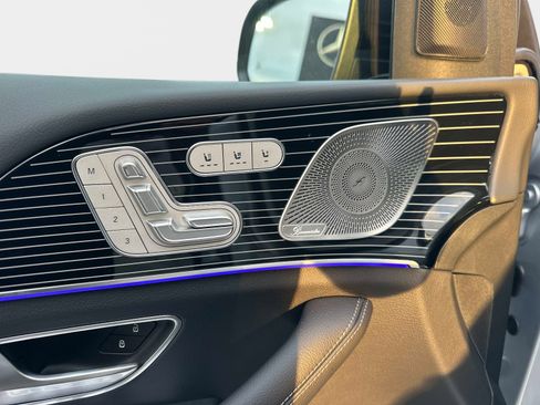 New 2026 Mercedes-Benz GLS 450 450 4MATIC SUV image 18
