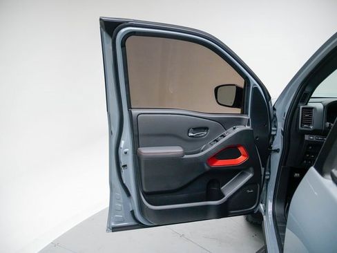 Used 2024 Nissan Frontier PRO-4X w/ Pro Premium Package image 14