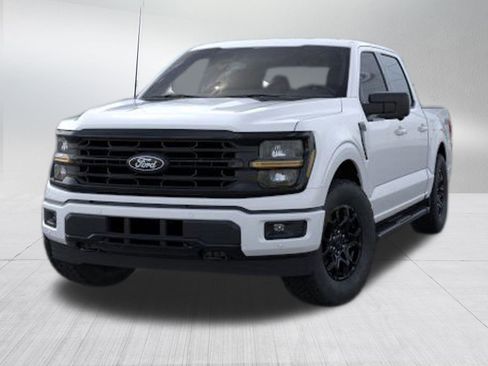 New 2025 Ford F150 XLT w/ Equipment Group 302A MID image 3