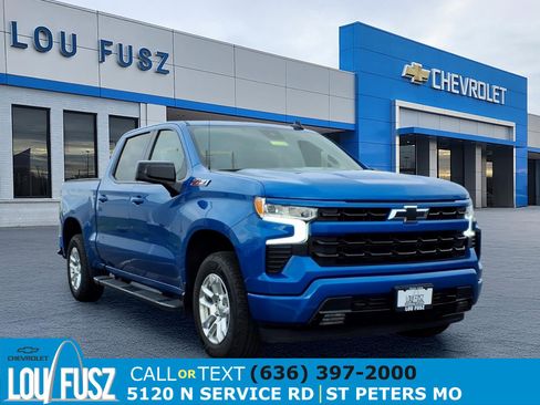 Used 2022 Chevrolet Silverado 1500 RST AWD/4WD image 1
