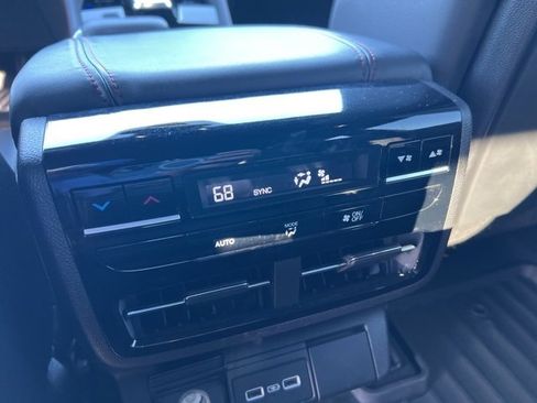 Used 2023 Acura MDX A-Spec image 30