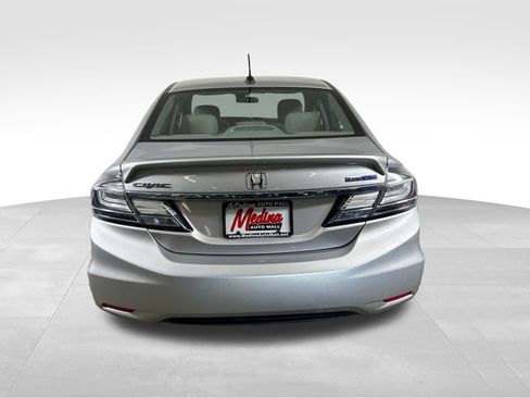 Used 2015 Honda Civic Hybrid image 6