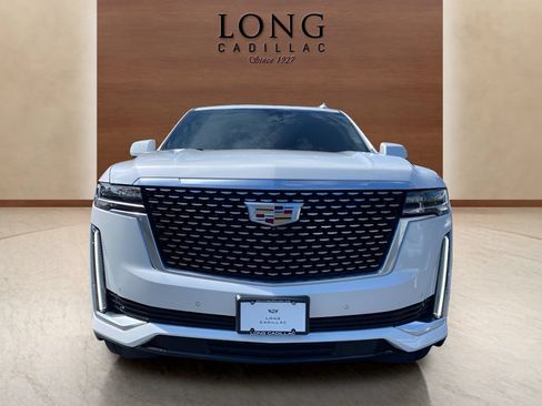 Used 2021 Cadillac Escalade Premium Luxury AWD/4WD image 8