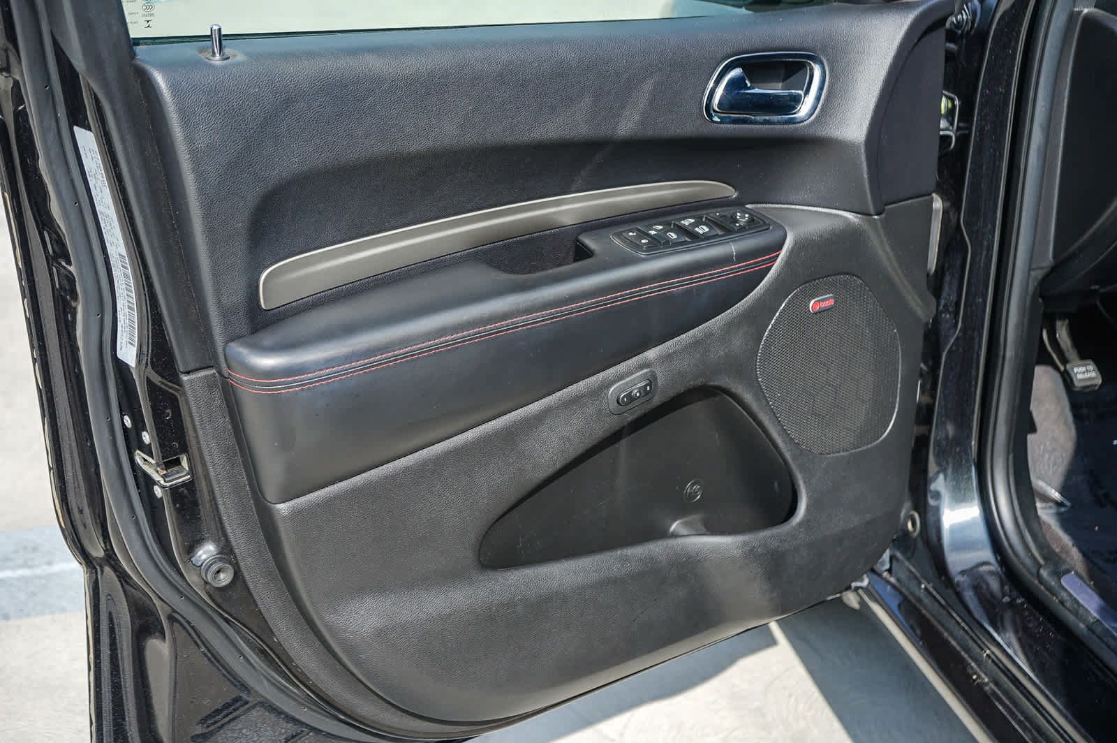 Used 2016 Dodge Durango R/T w/ Blacktop Package RWD image 21