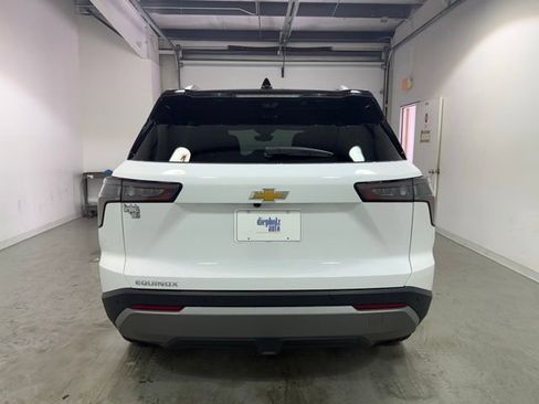 New 2026 Chevrolet Equinox LT image 6