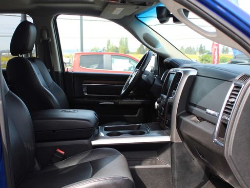 Used 2017 RAM 1500 Laramie w/ Convenience Group AWD/4WD image 22