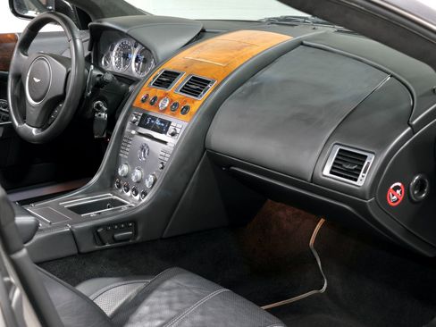 Used 2008 Aston Martin DB9 Volante RWD image 65