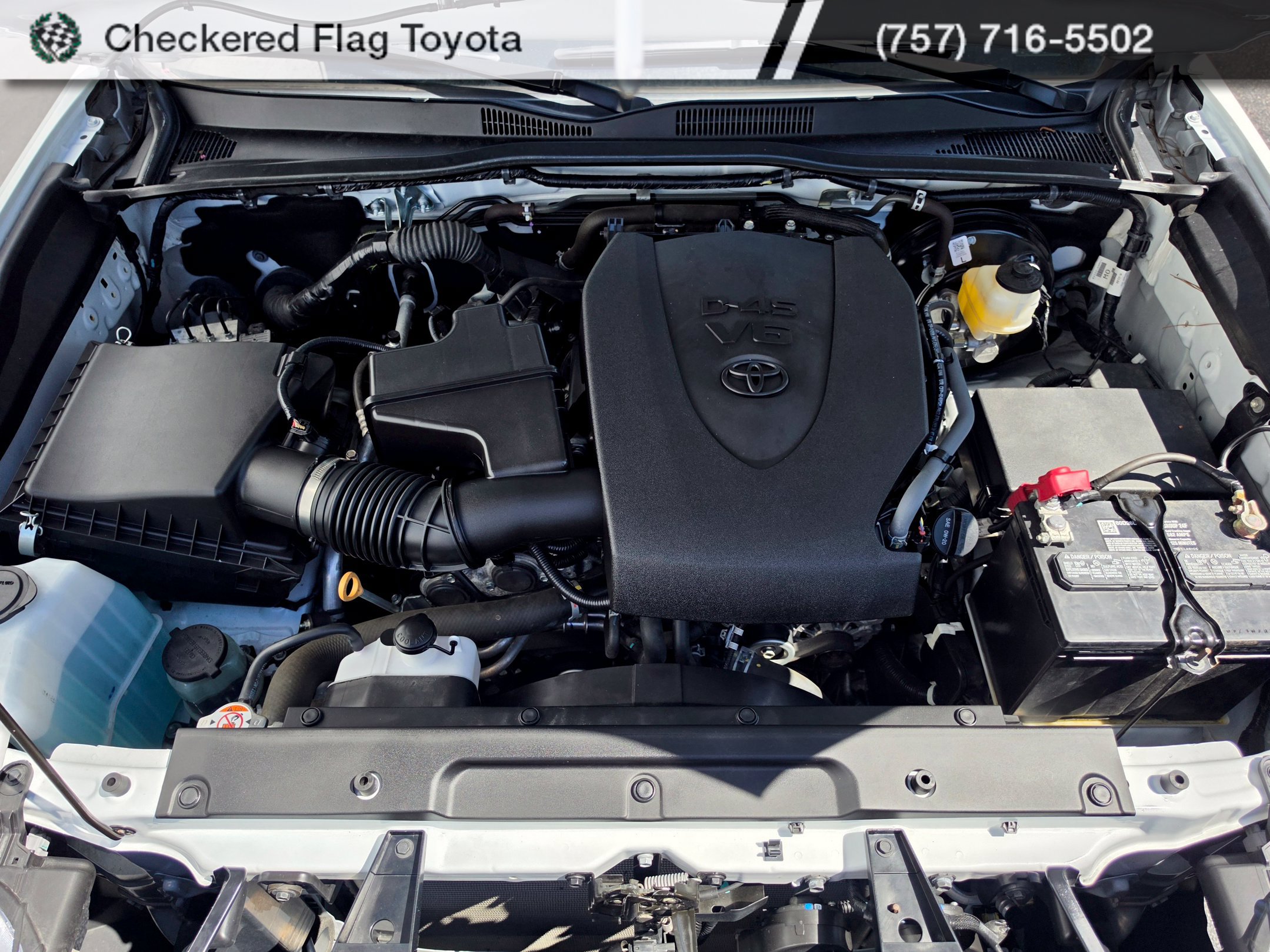 Used 2023 Toyota Tacoma SR5 RWD image 11