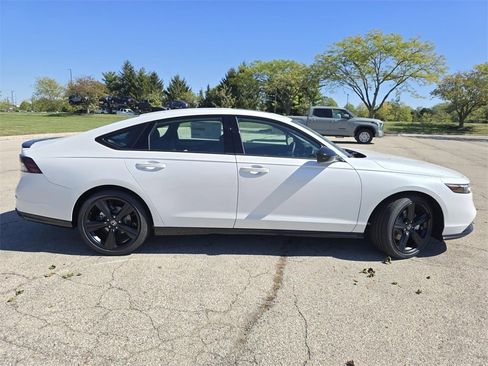 New 2025 Honda Accord Sport image 19