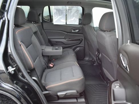 Used 2020 GMC Acadia AT4 image 43