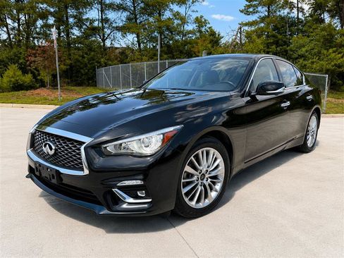 Used 2021 INFINITI Q50 Luxe w/ Cargo Package AWD/4WD image 2