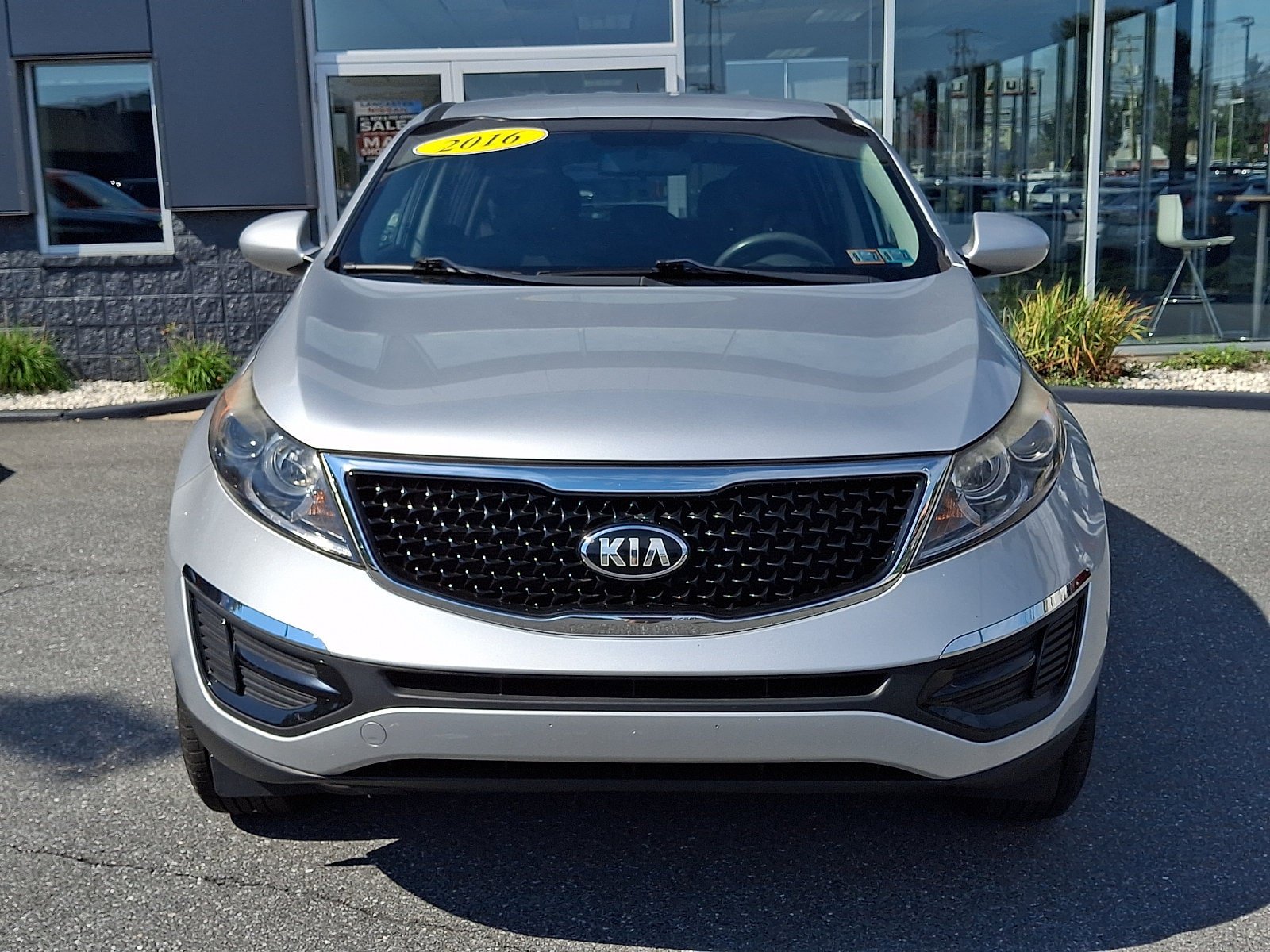 Used 2016 Kia Sportage LX AWD/4WD image 2