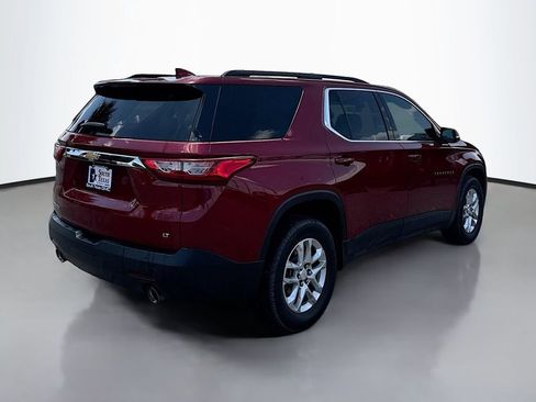Used 2020 Chevrolet Traverse LT FWD image 7