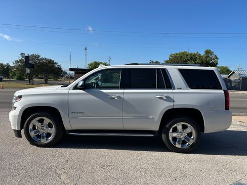 Used 2016 Chevrolet Tahoe LTZ RWD image 3