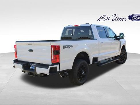 New 2026 Ford F250 Lariat w/ Black Appearance Package image 3