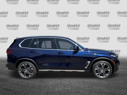 Used 2026 BMW X5 xDrive40i AWD/4WD image 10