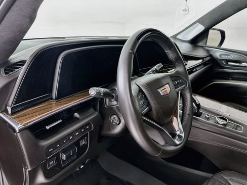 Used 2024 Cadillac Escalade Sport Platinum w/ LPO, Floor Liner Package AWD/4WD image 10