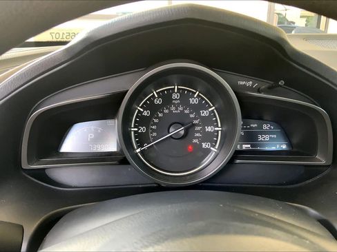 Used 2018 MAZDA MAZDA3 Sport FWD image 24